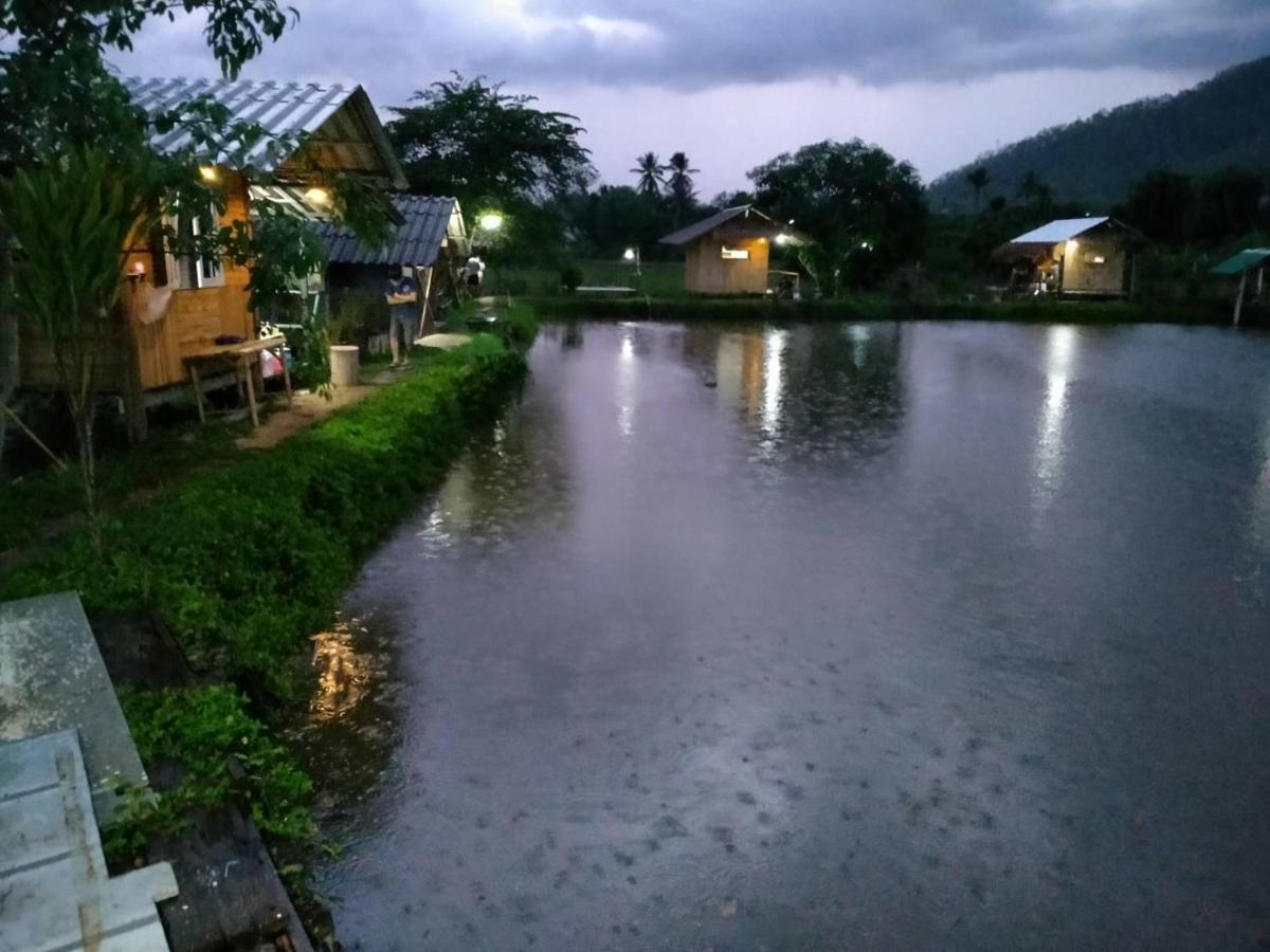 Samoeng Fishing Park Home Stay Exterior photo